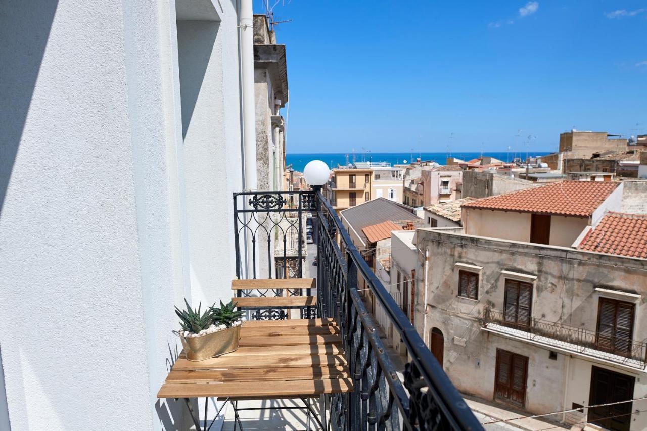 Curu Bed and Breakfast Castellammare del Golfo Exteriör bild