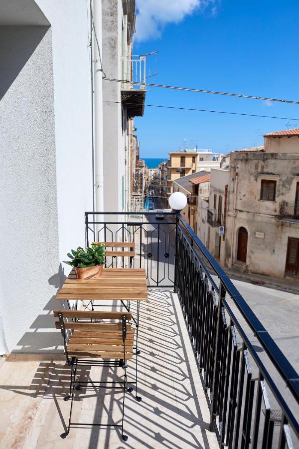 Curu Bed and Breakfast Castellammare del Golfo Exteriör bild